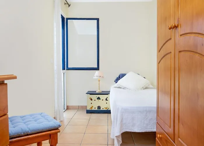 1 Monts - Apartmán