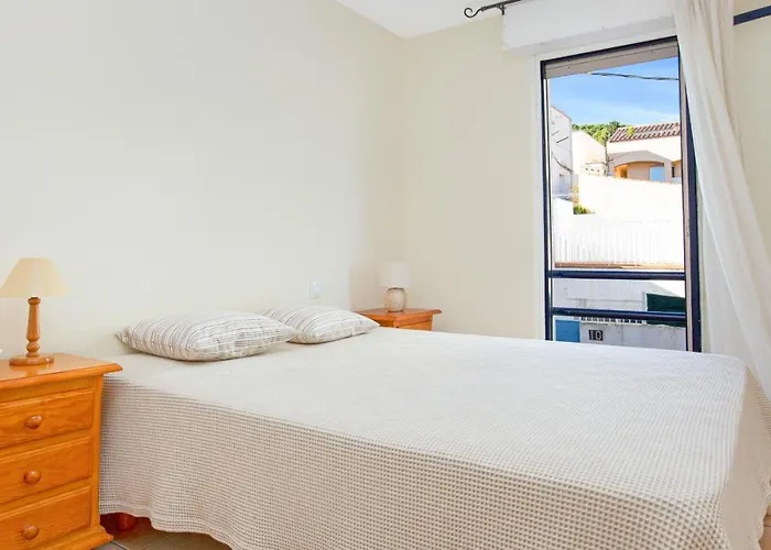 1 Monts - Apartmán *